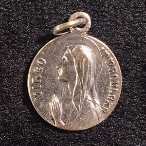 Beautiful medal from the Marian Year of 1954 honoring the Virgin Mary