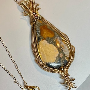 Maligano Jasper AAA Quality Stone Wire-Wrapped Pendant
