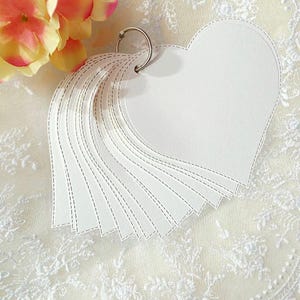 Diário em branco em formato de coração 300g/m² em um anel de metal – perfeito para diário | Scrapbooking | Artesanato | projeto criativo.