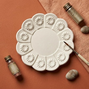 Ready to Paint Daisy Ceramic Plate Bisque Set: DIY Mini Pottery (4.7")