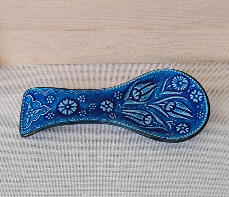 Handmade Ceramic Spoon Rest: Turkish Floral Kitchen Decor