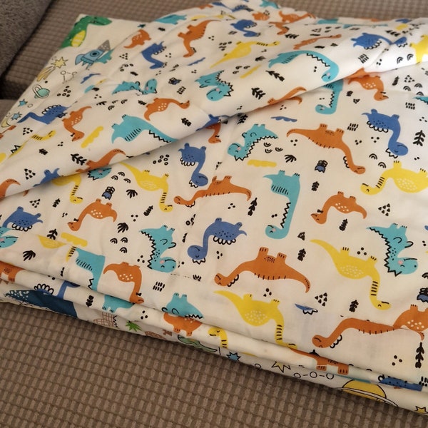 Toddler bed quilt