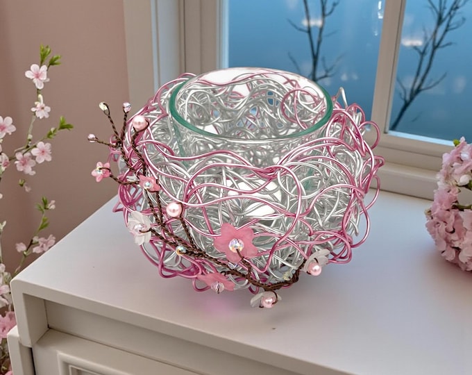 Featured listing image: Tealight holder spring decoration – Handmade aluminum wire candle holder for Easter & table decoration