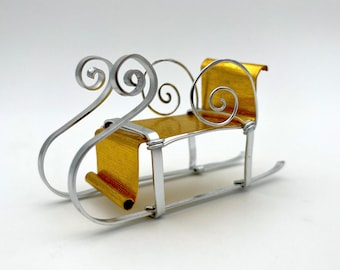 Sleigh Christmas decoration, color gold-silver
