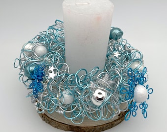Advent arrangement with LED light chain, color ice blue-silver