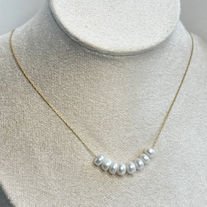 Pearl necklace, dainty freshwater pearl necklace, necklace with freshwater pearls, bridal jewelry, gift for her, gold necklace, delicate necklace