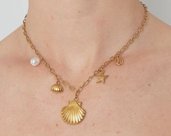 Charm necklace, shell necklace, beach jewelry, starfish, pearl, boho jewelry, summer necklace, gifts for her