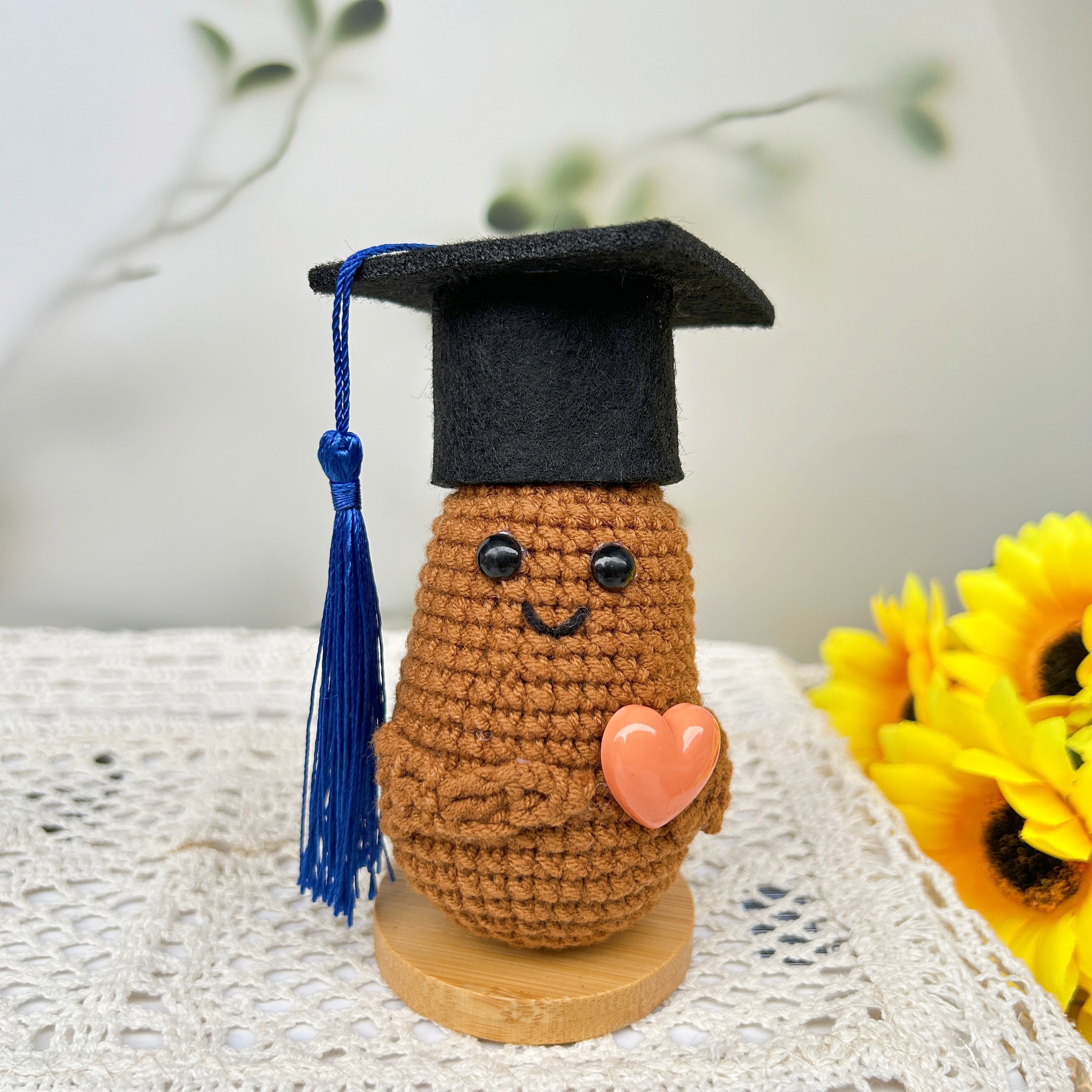 2PCS Emotional Support Pickle & Avocado Crochet Dolls With Doctoral Hats - Graduation Gift, Room Decor