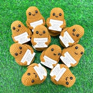 Pommes de terre positives au crochet, vente en gros, cadeau fait main pour femme de bureau, cadeau positif pour employés/camarades de classe/coéquipiers, accessoires de bureau mignons