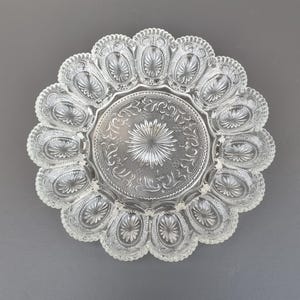 Piatto per uova ripiene in cristallo L.E.Smith