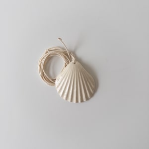 White Scallop Shell Ceramic Necklace [minimalist]