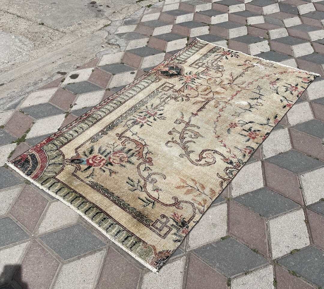 Vintage Turkish Oushak Kilim Rug: Beige Floral Area Rug (6x3.4 FT) - Etsy