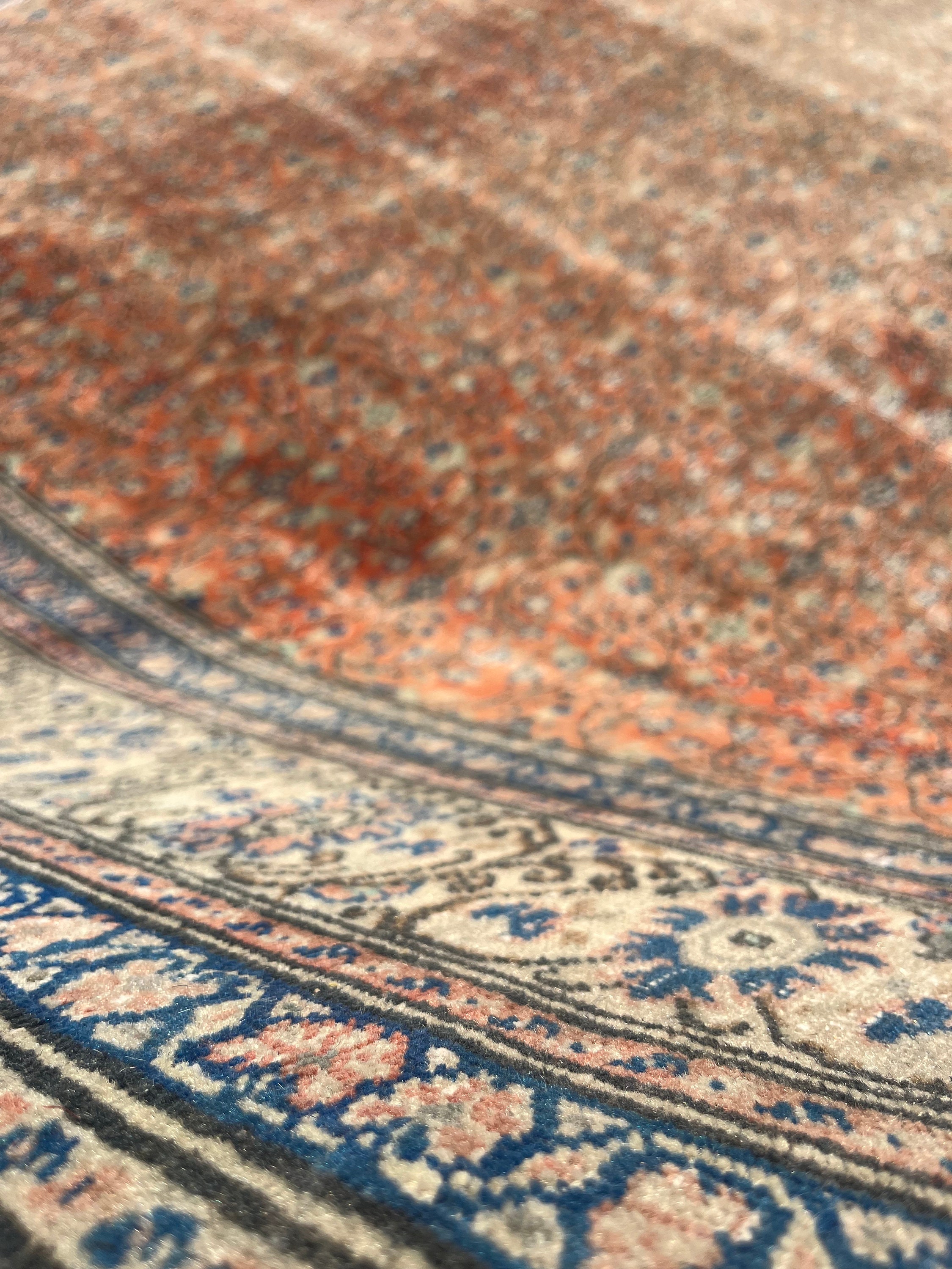 手織りトルコ製ウシャックランナーラグ：ヴィンテージオリエンタル