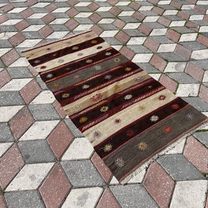 Vintage Kelim Teppich: Anatolische Wolle / Boho Wollteppich (70 x 150 cm)