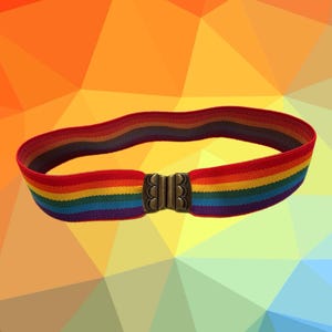 Vintage Gürtel Regenbogen 70er / 80er Jahre Größe 26 Gestreift Stretch Gürtel Schnalle vorne Schnalle 2 ”Breit Elastischer Gürtel Bunt Hell Bequem Retro