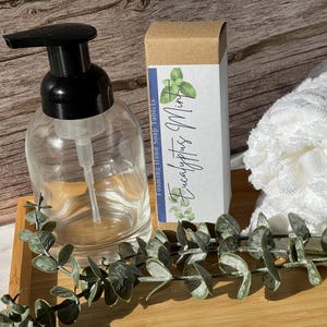 Foam Soap Starter Set: Reusable Dispenser & Tablets, Zero Waste Kit