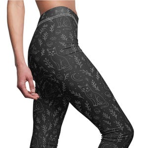 Cat Leggings, Witch Leggings, Mystical Yoga Pants, Witch Fashion, Skull Leggings, Alternative Clothing, Gothic Leggings, Celestial Leggings