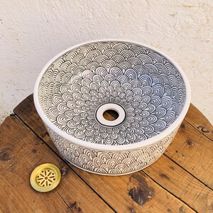 Handcrafted Ceramic Bathroom Sink Ceramic Vessel Sink Solid Ceramic Sink Moroccan Handmade ceramic sink for kitchen Handmade Basin zdjęcie 2