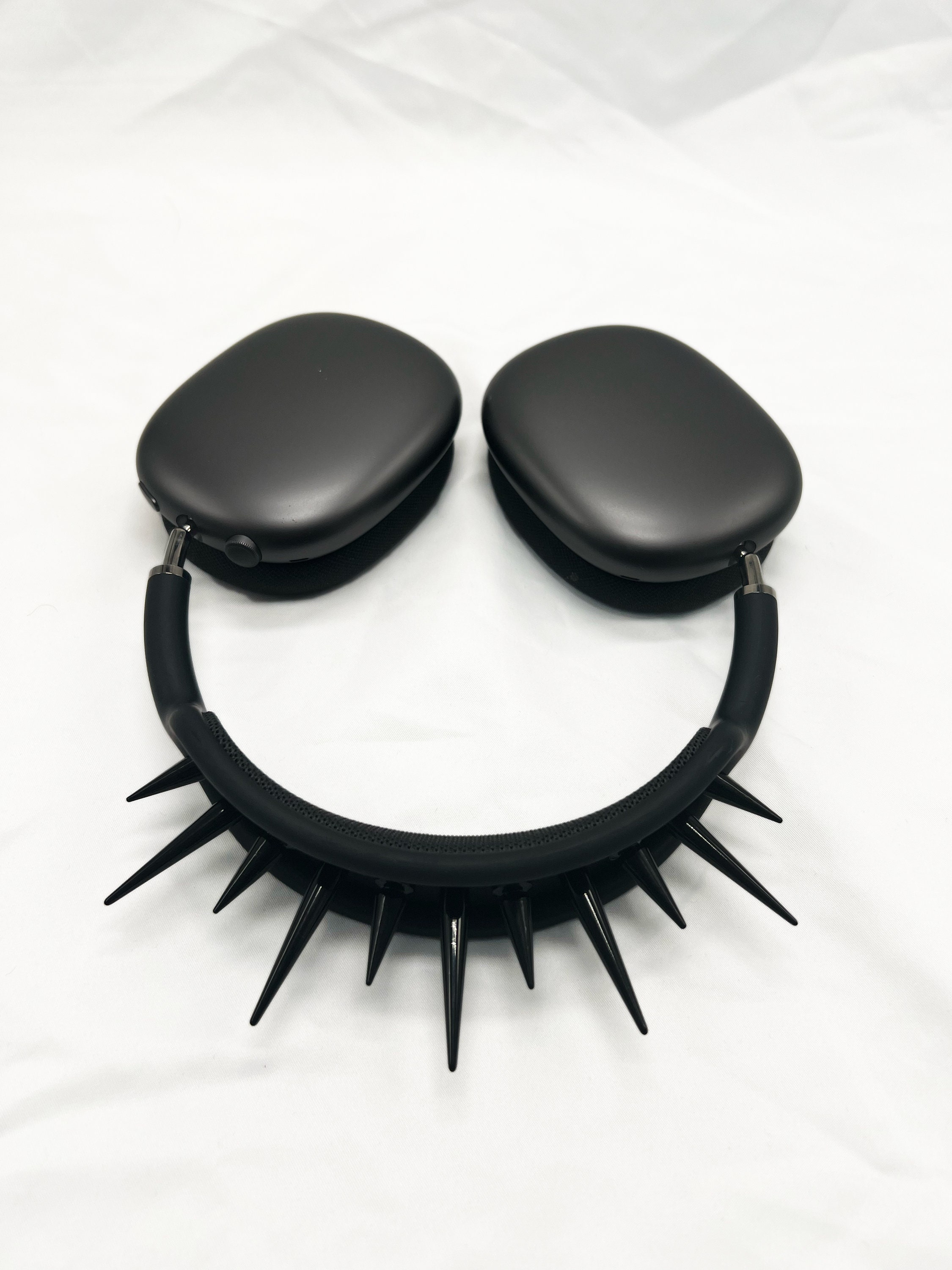 Black Edition 2.0 Spiked Headband - Airpods Max Attachment +