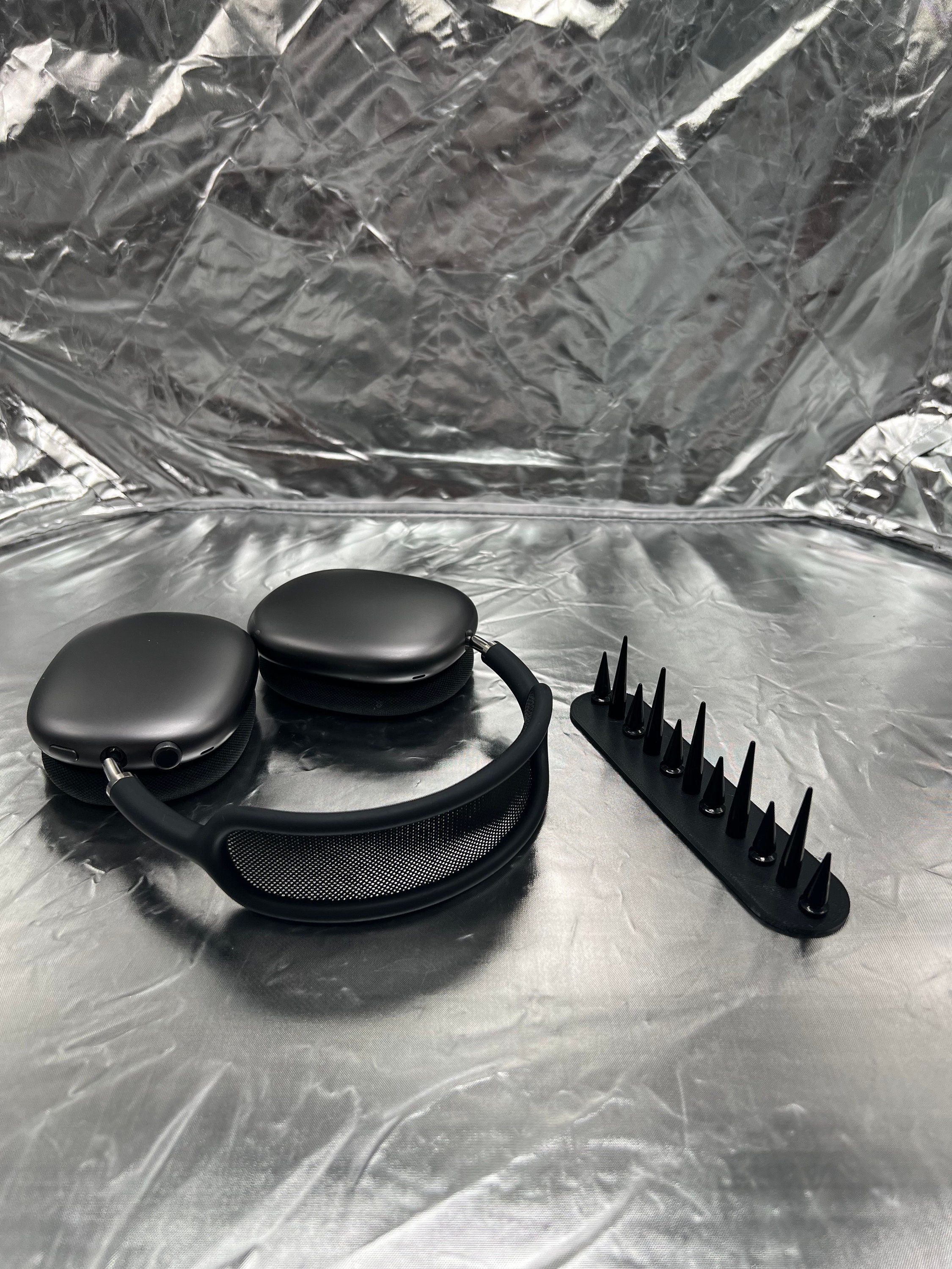Black Edition 2.0 Spiked Headband - Airpods Max Attachment +