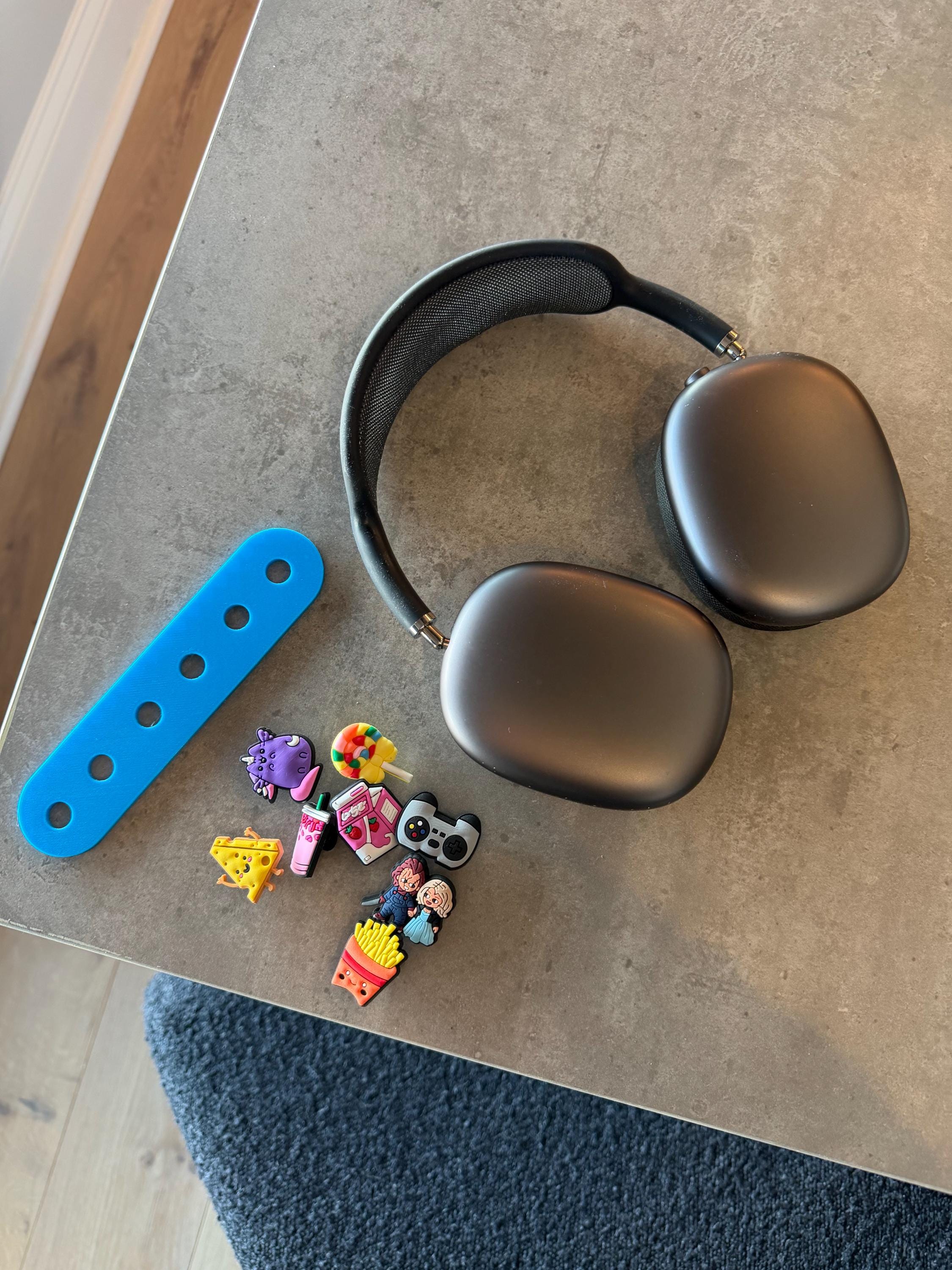 Murakami AirPod Case - Etsy