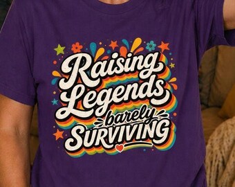 Overgestimuleerd moedershirt Raising Legends nauwelijks overleven grappige ADHD AuDHD moeder T-shirt retro neurodivergent neuro pittig moeder cadeau