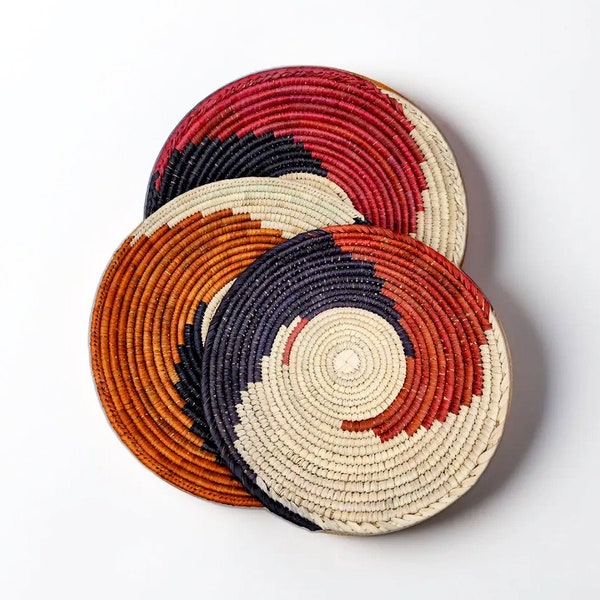 Swirl Wall Basket Decor Set of 3, Hanging Woven Wall Basket, Date Palm Leaves Baskets