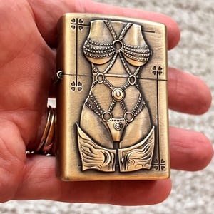 Vintage style Feuerzeug - BDSM - Brandneu - Nachfüllbar - Luxuriös - Stilvoll - Bestes Geschenk Bild 1