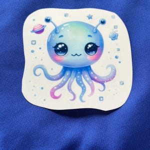 Glow-in-the-Dark sticker kawaii alien octopus – kosmisch schatje voor liefhebbers van de ruimte en de zee