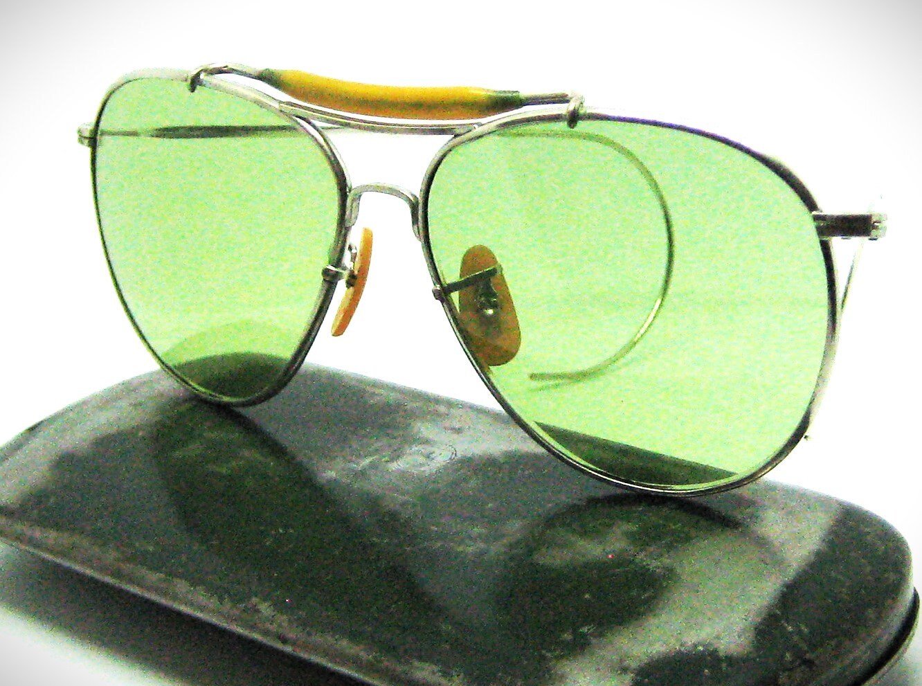 1937 ray ban sunglasses
