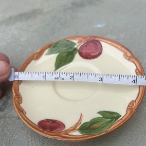 Hergestellt in den USA Franziskaner Apfelmuster 4,5 &#39;Demi Demitasse Untertasse
