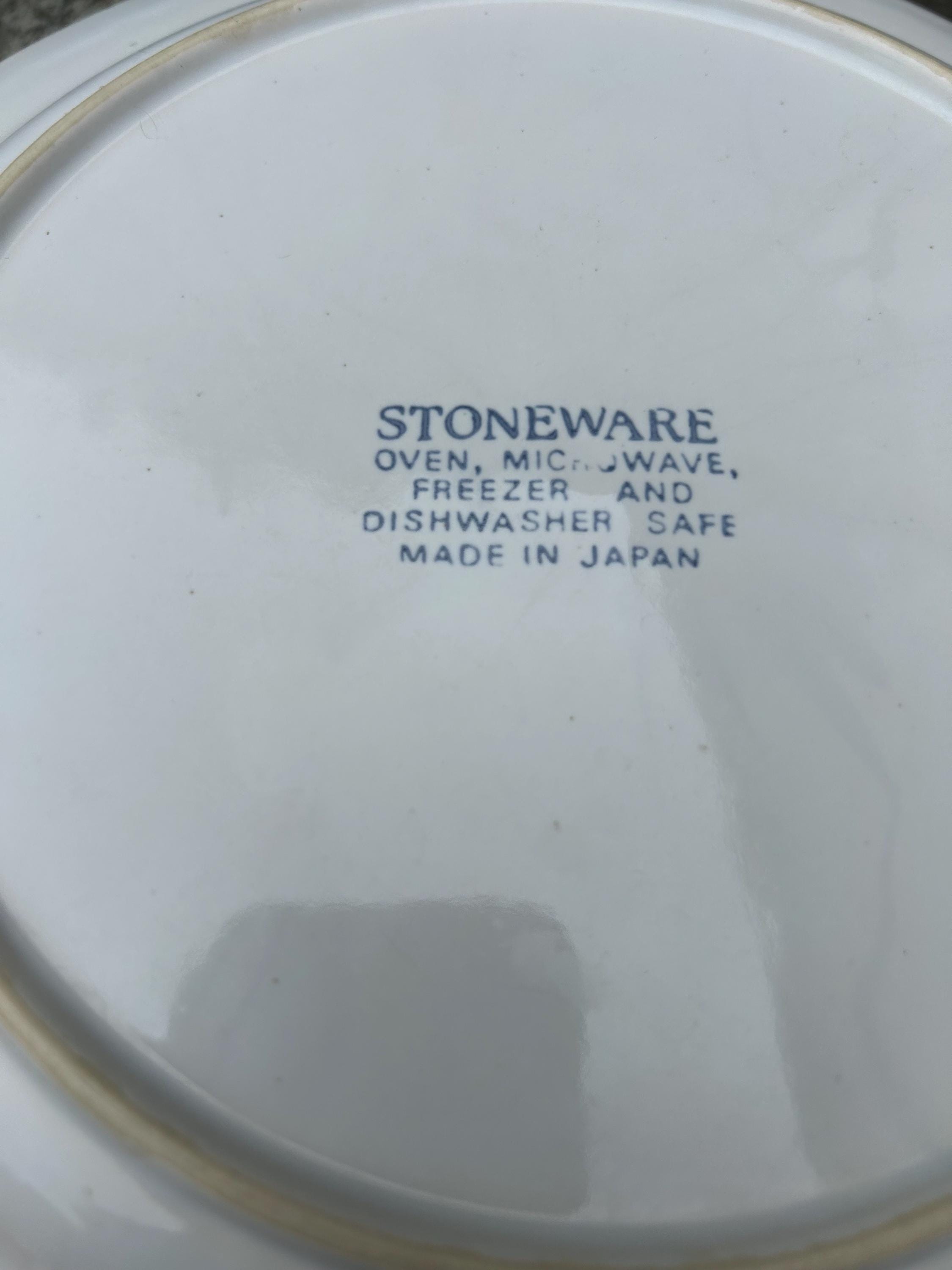 4 Japan Stoneware Marked Blue Trim White Flower 10.5 “ Dinner