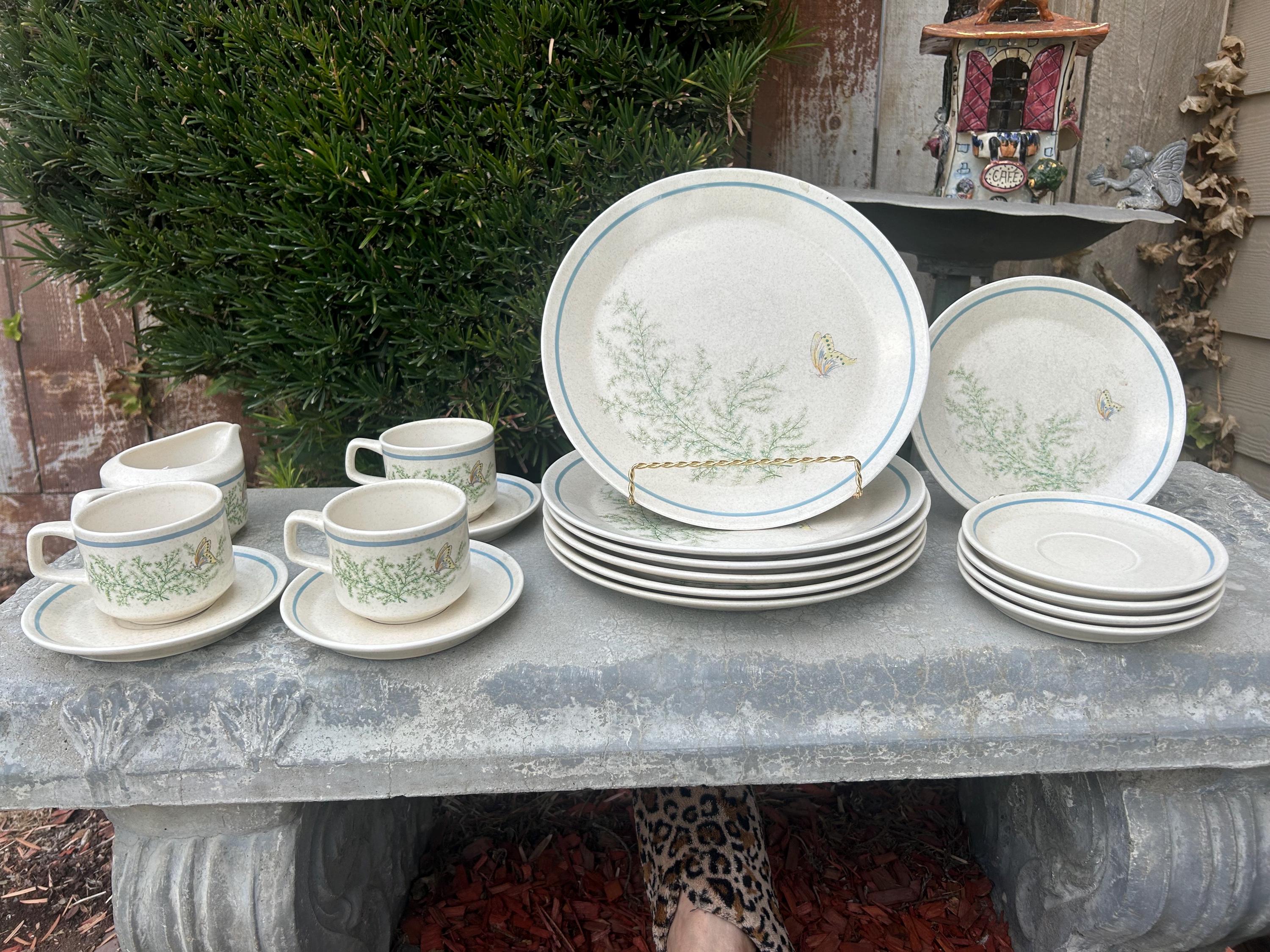 激　激レア！　LENOX GASTON Temper Ware by Lenox Fancy Free Butterfly Pattern Dinner Plates