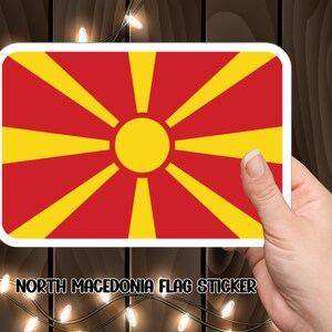 Nordmazedonien-Flaggenaufkleber, Vaterländischer Aufkleber für Reisende und Sammler, Nordmazedonien-Flaggenvinylaufkleber, zeigen Sie Ihren Stolz mit Stil.