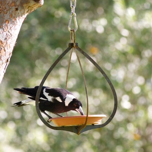 Traditional shape bird feeder image 2