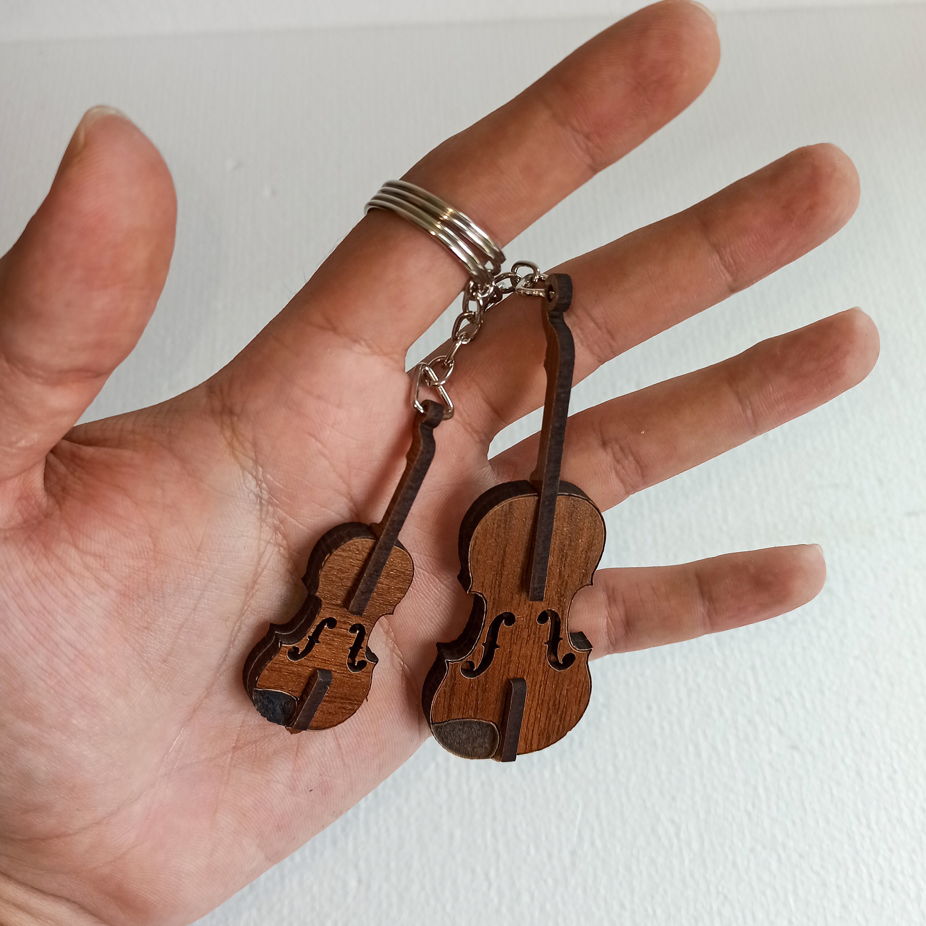 Violin Keychain Digital File, Small Violin Ornament, Mini Violin Cut