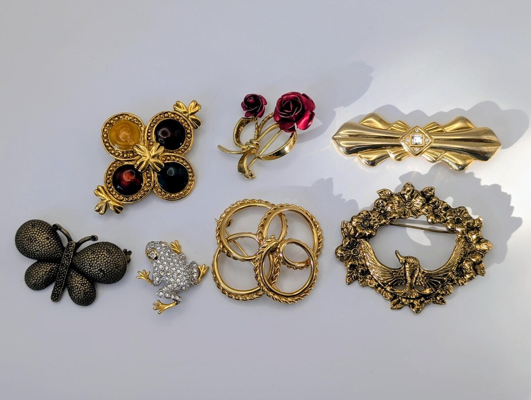 Vintage Brooches in Various Styles - Etsy