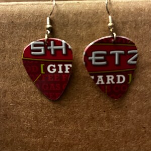 sheetz, gift cards, gas station, gifts, recycled, earrings, guitar, retail, restaurants, jewelry