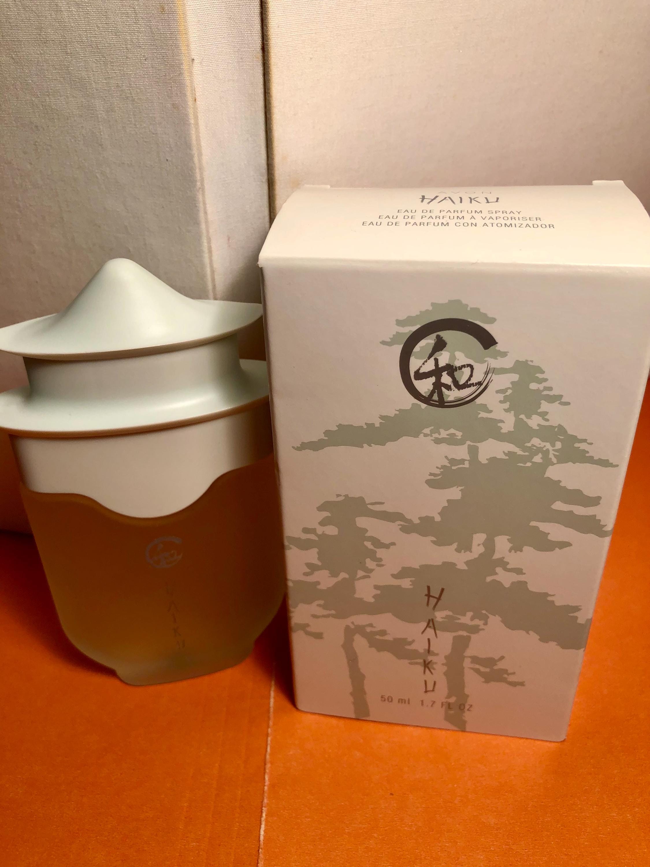 Avon Haiku Eau de Parfum Spray 1.7 Fl oz