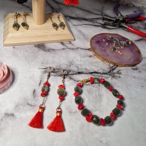 Bracelet and earrings set