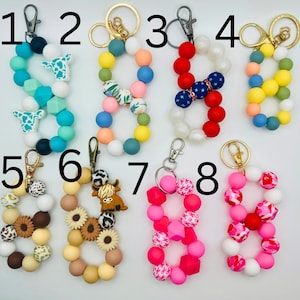 Silicone Beaded Infinity Keychain