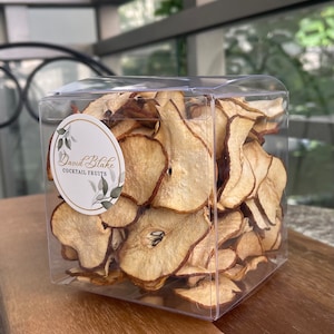 Dehydrated Pear - Dried Pear Slices - Pear Garnish - Dried Pear - Pear Gift Box - Dehydrated Fruits - Pear Crafts - Pear Decor