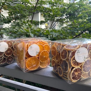 Coffret de fruits déshydratés - 500 pièces de mélange de fruits déshydratés - plus de 250 pièces de citron vert / plus de 120 pièces d'orange / plus de 150 pièces de citron - Pack fête - Pack événement
