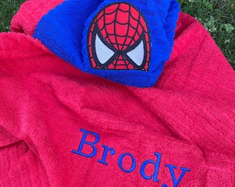 Hero spider hooded towel