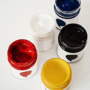 Water based textile ink for screen printing and block printing