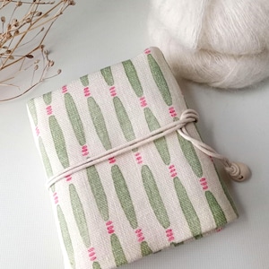 Linen interchangeable knitting needle case /needles stay in place/16slots/ interchangeable knitting needles organizer gift for knitter