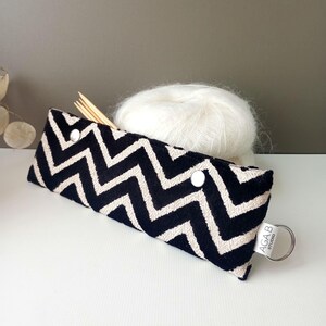 Velvet dpn holder case double pointed needle organiser dpn cosy case birthday Christmas gift for knitter crochet hook holder