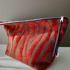 Elegant zipper knitting project bag medium zip project bag sustainable high end fabric gift for knitter mother&#39;s day git crochet project bag