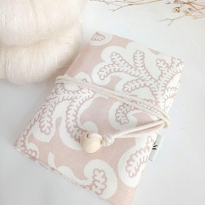 Powder pink interchangeable knitting needle /high end fabric /12  slots/needle organizer gift for knitter