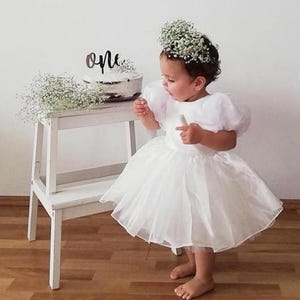 Blumenmädchen Hochzeitskleid, Taufkleid, Boho Ivory Blumenmädchenkleid mit Puffärmeln, Erstkommunionskleid, 1st Geburtstagskleid